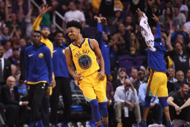 小卡伤退快船负森林狼 利拉德12中2雄鹿负国王